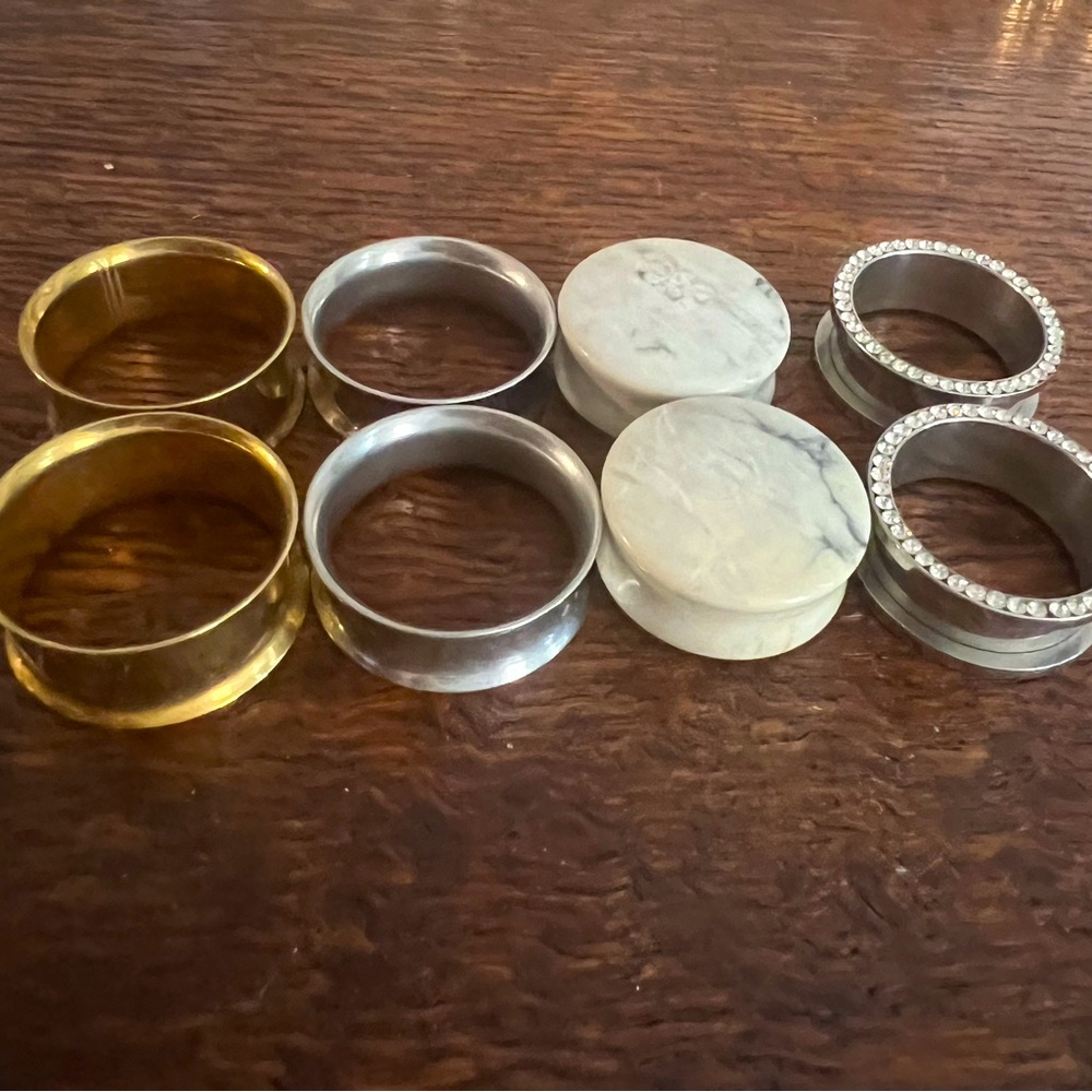 4 pairs of 1” plugs and tunnels